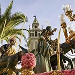 Triana Essence